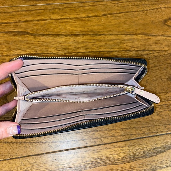 Kate spade wallet and purse - Picture 9 of 10